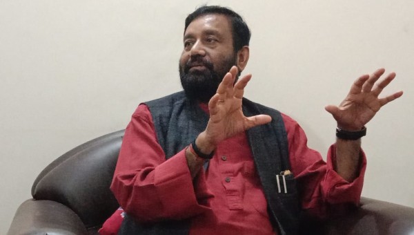 निराशा बढ्यो भनेर सङ्घीय व्यवस्थामाथि दोष थोपार्नु हुँदैनः नेता निधि